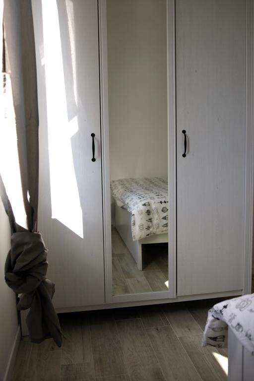 Apartments Plavi&Zuti Zaboric Bilik gambar