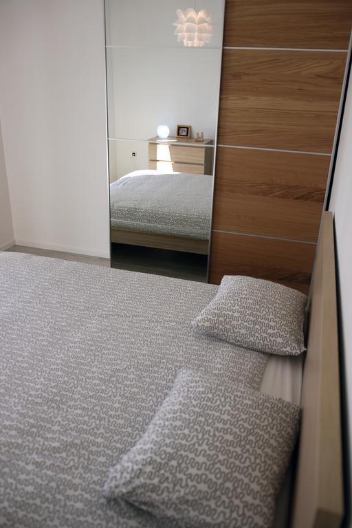 Apartments Plavi&Zuti Zaboric Bilik gambar